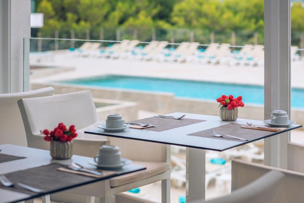 Hotel Iberostar Waves Cala Millor - Adults Only Esterno foto