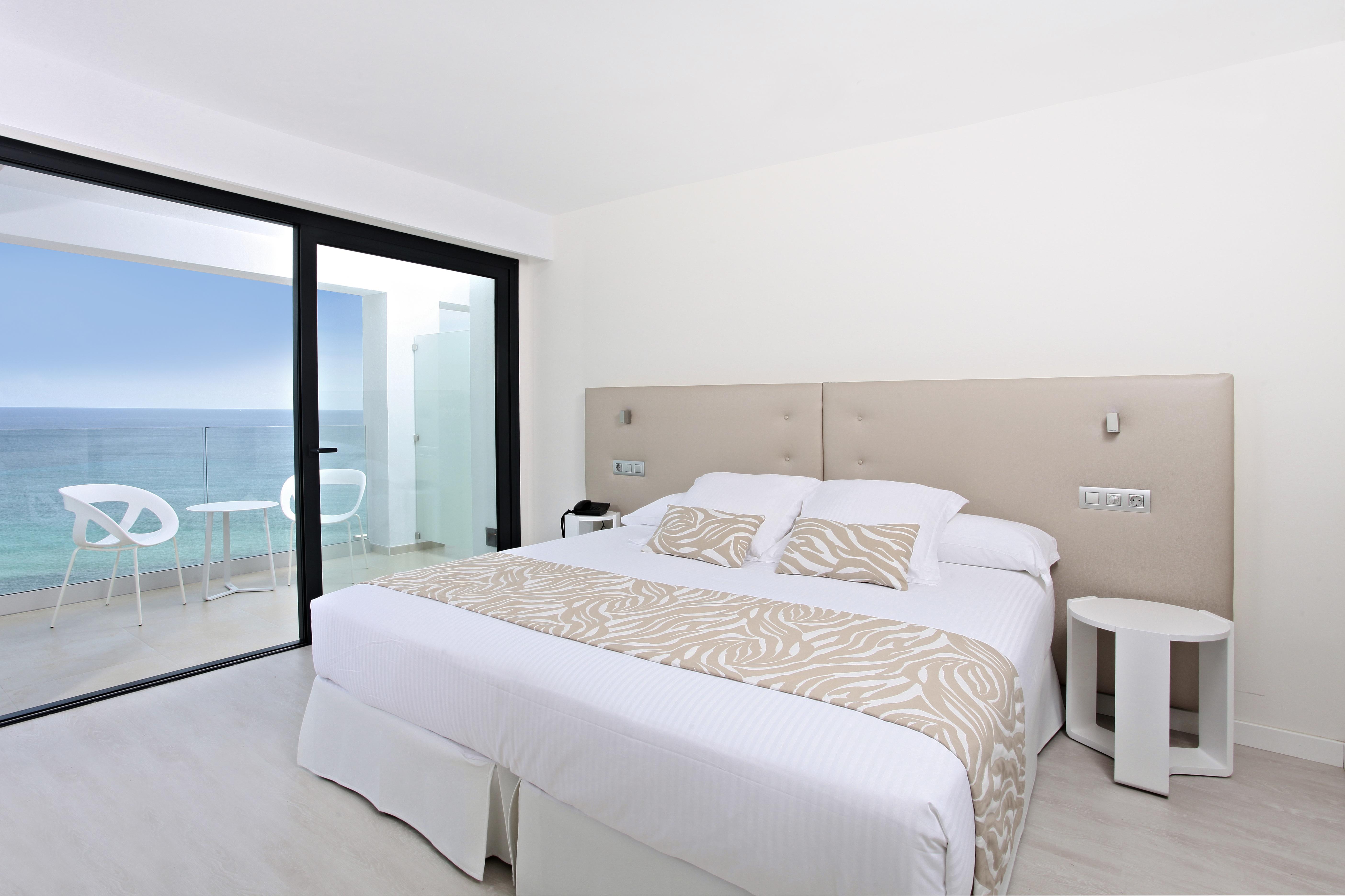 Hotel Iberostar Waves Cala Millor - Adults Only Esterno foto
