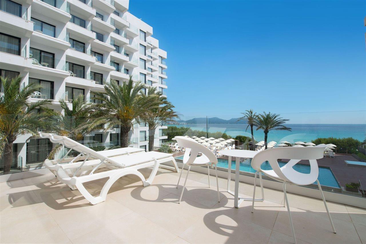 Hotel Iberostar Waves Cala Millor - Adults Only Esterno foto